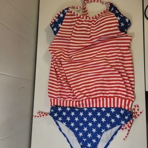 NWOT PATRIOTIC TANIKINI SIZE SMALL BRAND UNKOWN
